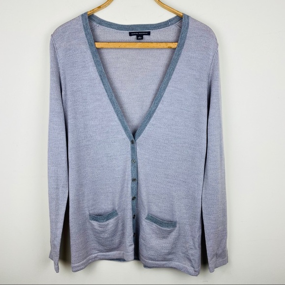 Banana Republic || 100% Merino Wool Cardigan; M - Picture 10 of 10